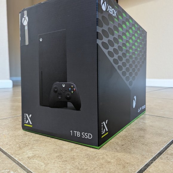 Xbox Series X 1TB SSD Console Includes Wireless Controller Brand New 120fps 4k - Picture 6 of 9